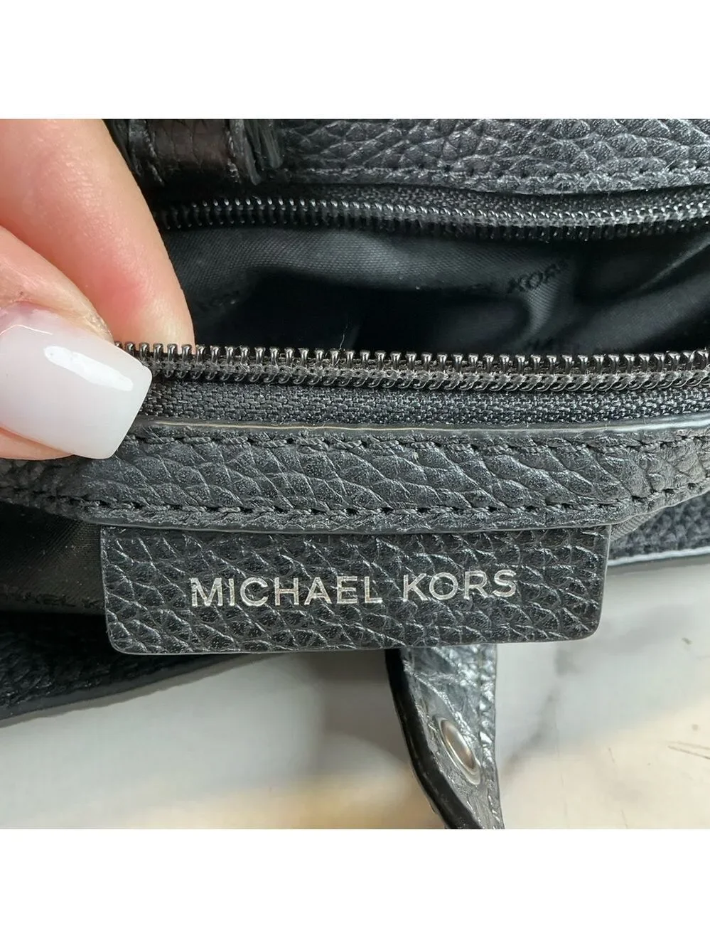 Michael Kors Black Silver Bristol Flap Satchel hand Bag‎ Crossbody Snakeskin